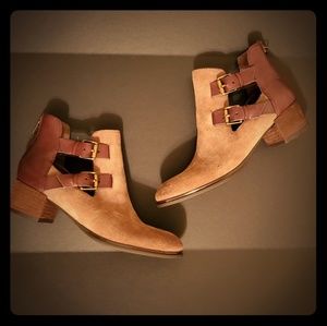 Isola Darnel Havana Ankle Boots Sz. 6 1/2
